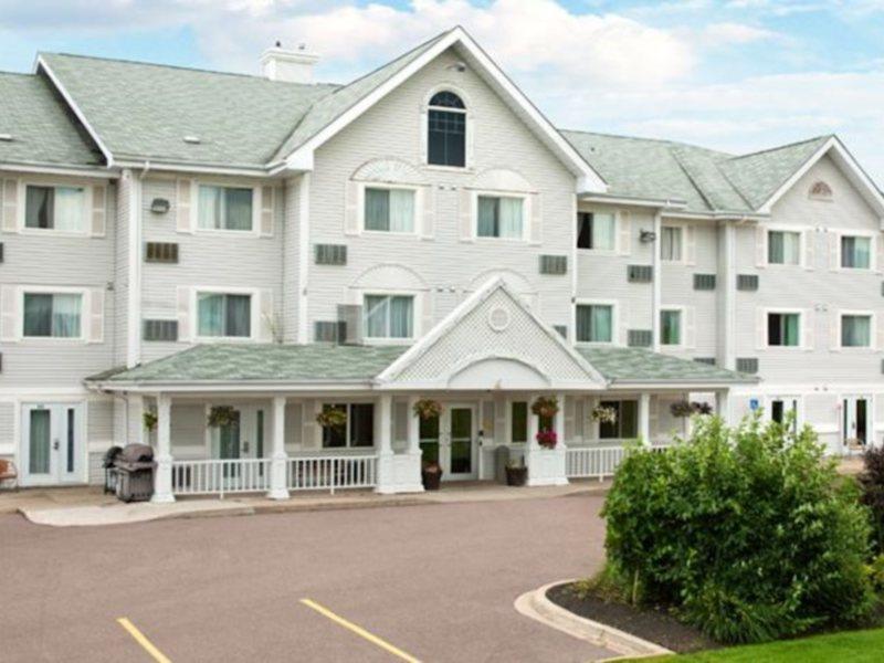Travelodge Suites By Wyndham Moncton Exterior foto