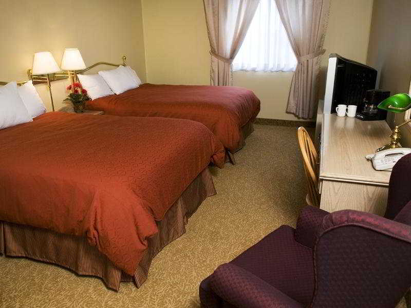 Travelodge Suites By Wyndham Moncton Habitación foto